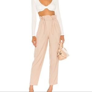 h:ours Shaye paper bag cargo style pants in Champagne Size S